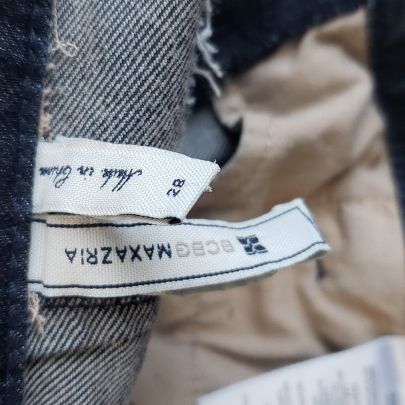 (28) BCBGMAXAZRIA Bella Bootcut Dark Wash Jeans Denim Contemporary Comfy - Picture 3 of 11